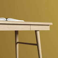 Woodman Schreibtisch »Bau« besonderes Design, Breite 140 cm, FSC®-zertifiziert