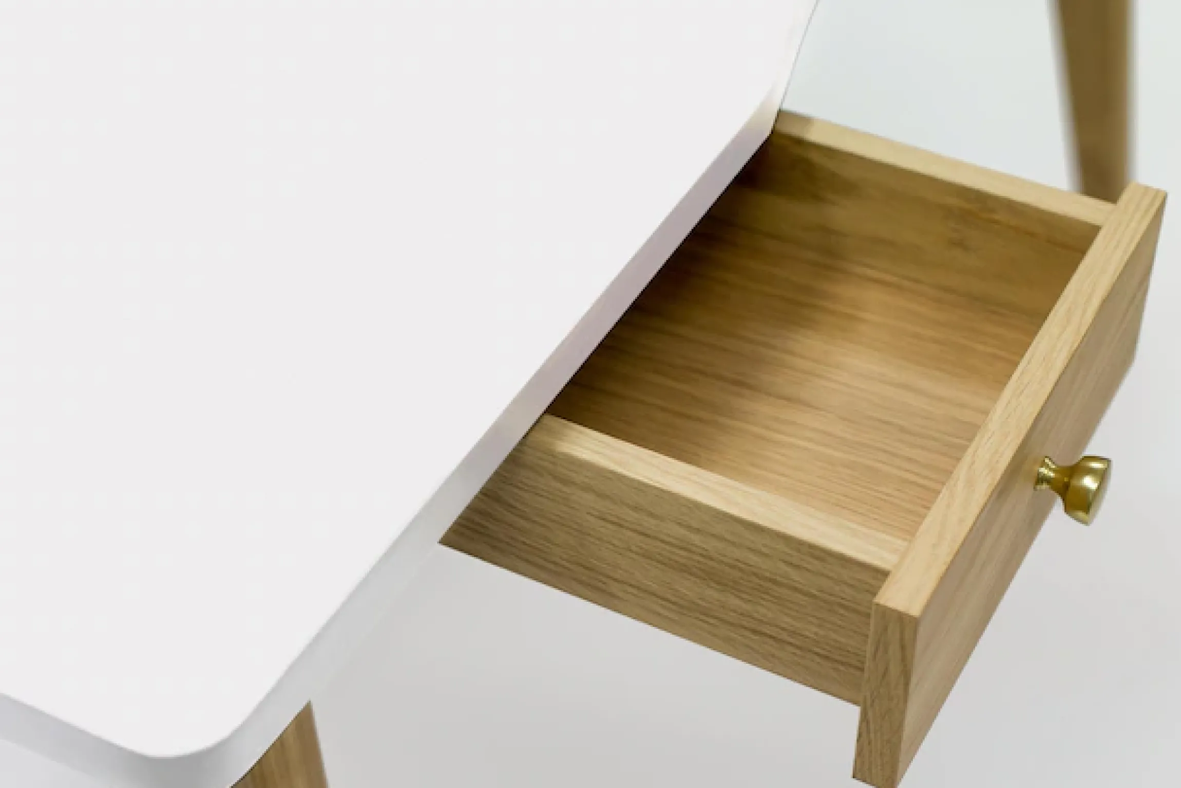 Woodman Schreibtisch »Nice« B/T/H: 140/70/75 cm,im skandinavian Design, Tischbeine aus massiver Eiche, FSC®