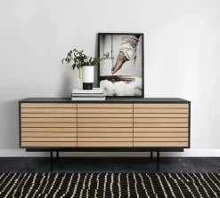 Woodman Sideboard »Stripe« besonderes Design, 3 Push-to-Open-Türen, Breite 161 cm, FSC®