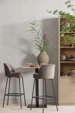 WOOOD Glasvitrine »Casa FSC® Mix Kiefernholz Glastüren mit Eichendekor 101x40x236 cm« Kratzfeste Melaminoberfläche, sichtbare Maserung, einfach zu montieren