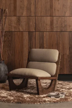 WOOOD Loungesessel »Opulent mit Bouclé-Bezug und Akazienholz-Gestell B 70 x T 80 x H 75 cm« Sichtbare Maserung, Tragkraft 150 kg, vollständig montiert geliefert