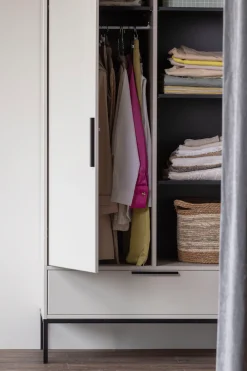 WOOOD Mehrzweckschrank »Adam Garderobenschrank FSC®-Kiefer auf Metallgestell B/T/H100/53/200cm« Tragkraft 15 kg pro Boden, Kleiderstange 10 kg, Einfach zu montierbar