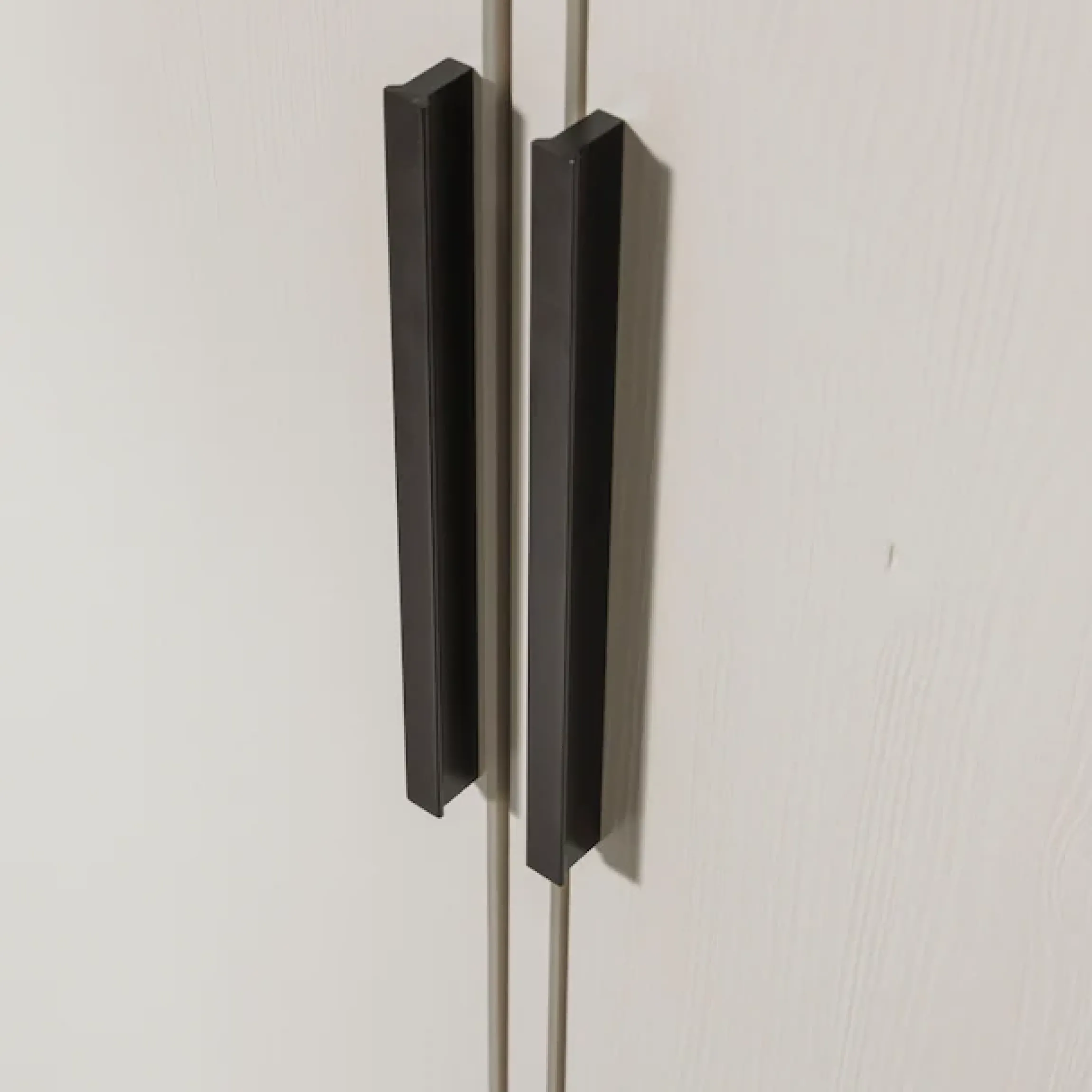 WOOOD Mehrzweckschrank »Adam Garderobenschrank FSC®-Kiefer auf Metallgestell B/T/H100/53/200cm« Tragkraft 15 kg pro Boden, Kleiderstange 10 kg, Einfach zu montierbar
