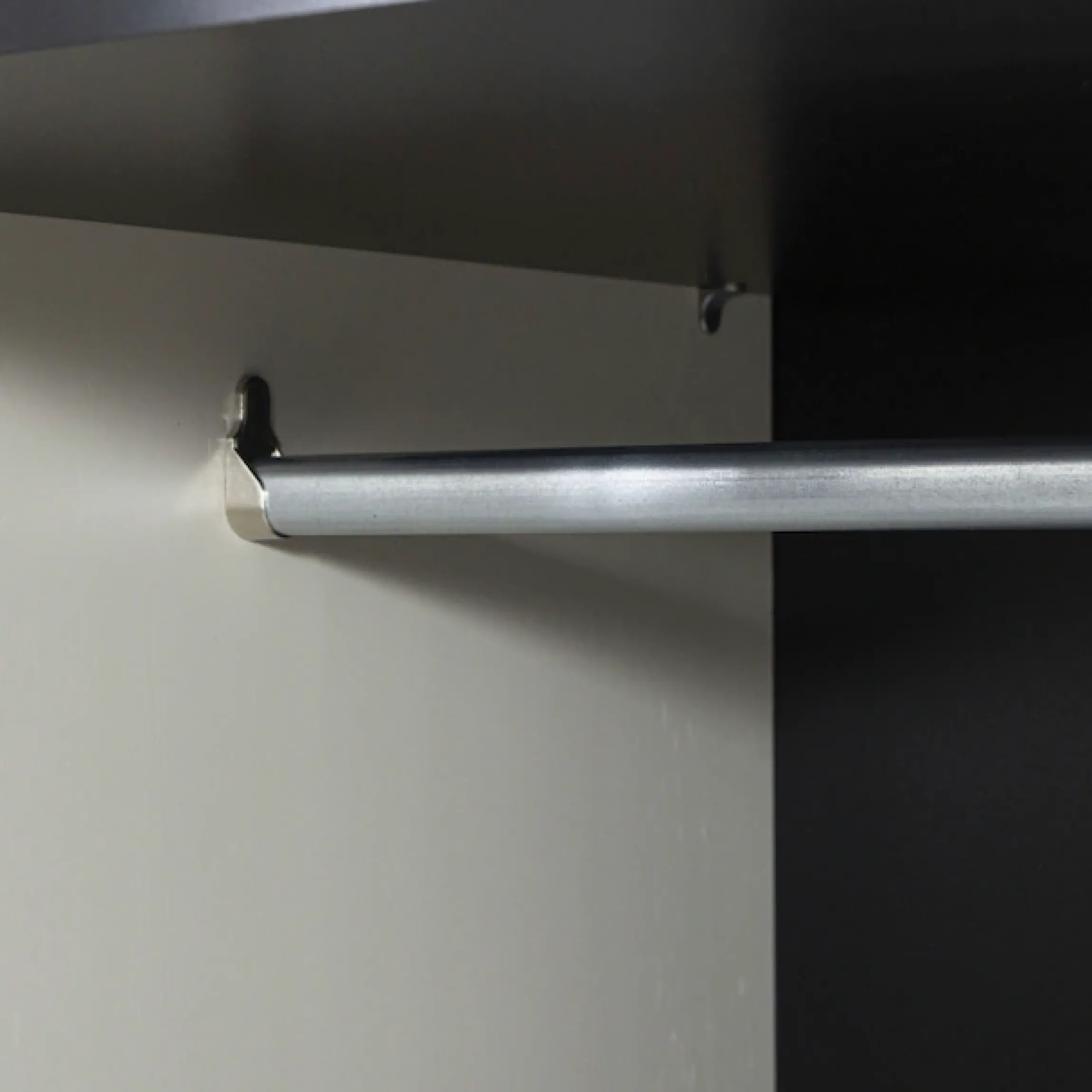 WOOOD Mehrzweckschrank »Adam Garderobenschrank FSC®-Kiefer auf Metallgestell B/T/H100/53/200cm« Tragkraft 15 kg pro Boden, Kleiderstange 10 kg, Einfach zu montierbar