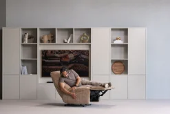 WOOOD Mehrzweckschrank »Meggy Kiefernholz Druckmechanismus, sichtbare Maserung 55x40x215 cm« Tragkraft 10 kg pro Boden, Tür beidseitig montierbar