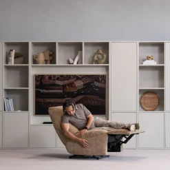 WOOOD Mehrzweckschrank »Meggy Kiefernholz Druckmechanismus, sichtbare Maserung 55x40x215 cm« Tragkraft 10 kg pro Boden, Tür beidseitig montierbar
