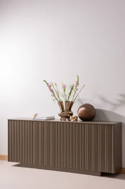 WOOOD Sideboard »Nova mit FSC®-Mix Massivkiefer und Dämpfung Funktion 200 x 40 x 85 cm« Tragkraft 15 kg pro boden, sichtbare Maserung, einfach zu montieren