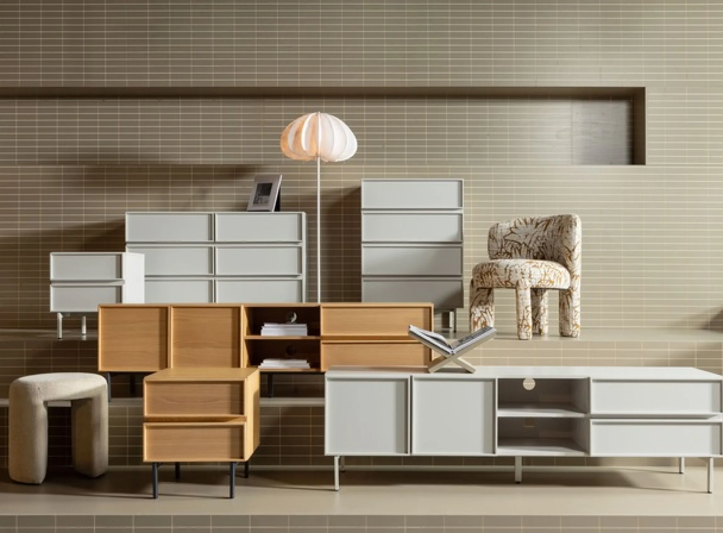 WOOOD Sideboard »Tours mit Melamin-MDF und breiter Ausführung B 120 x T 42 x H 80 cm« Tragkraft Deckplatte 50 kg, schmutzabweisende Oberfläche