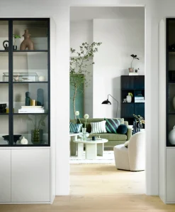 WOOOD Vitrine »Basic« mit vier Türen, Breite 101 cm