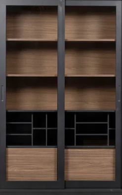 WOOOD Vitrine »James mit FSC® Massivkiefer und Glasdekor-Türen B125 x T47 x H200 cm« Tragkraft 15 kg pro Einlegeboden, MDF-Rückwand mit Nussbaumoptik