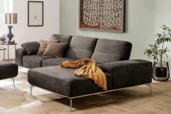 W.SCHILLIG Ecksofa »run, Designsofa, bequem, L-Form« mit elegantem Holzsockel, Füße in Chrom glänzend, Breite 299 cm