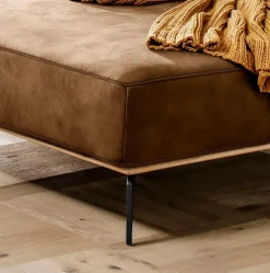 W.SCHILLIG Ecksofa »run, Designsofa mit tollem Sitzkomfort, bequem, L-Form« mit Holzsockel, Füße in Schwarz pulverbeschichtet, Breite 279 cm