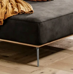 W.SCHILLIG Ecksofa »run, Designsofa mit tollem Sitzkomfort, bequem, Breite 299cm, L-Form« mit elegantem Holzsockel, Füße in Silber matt, Breite 299 cm